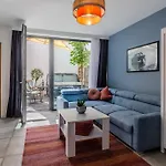 Διαμέρισμα Fueloep Panzio Near Balaton *