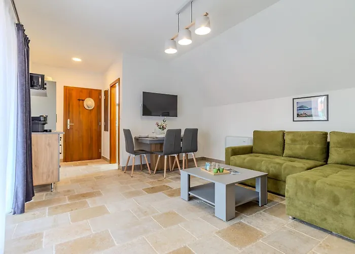 Apartmán Fueloep Panzio Near Balaton Révfülöp